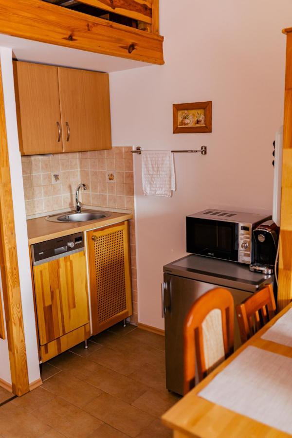 Apartamento Niki Apartman Gyula Exterior foto